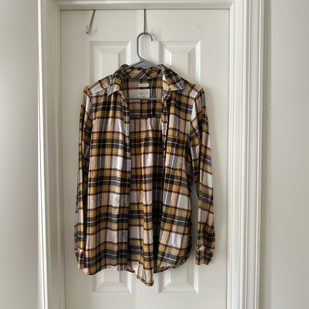 American Eagle Outfitters Yellow and Black Plaid Shirt